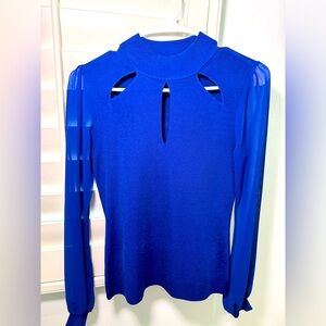 INC BLUE TOP IN XS- brand new